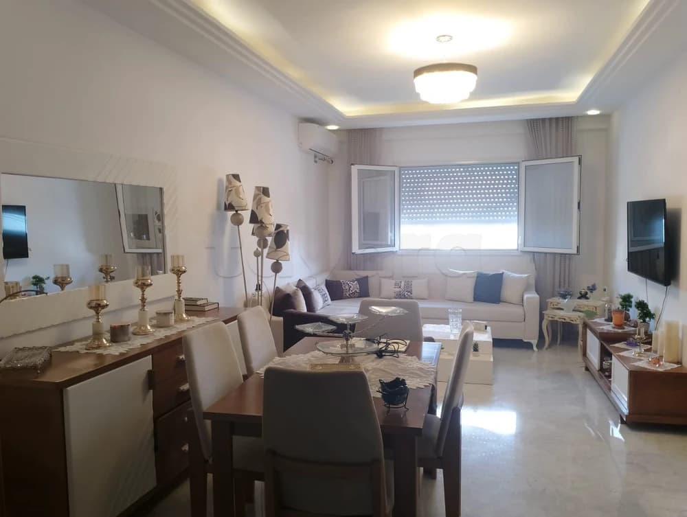 A VENDRE UN APPARTEMENT S2 HST A H.LIF AVEC PARKING SOUS SOL