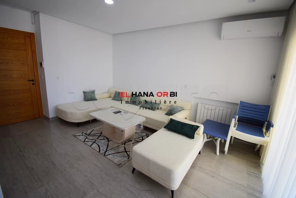 𝒔+1 𝒂𝒗𝒆𝒄 𝒑𝒊𝒔𝒄𝒊𝒏𝒆 𝒂 𝒍𝒐𝒖𝒆𝒓 𝒂̀ 𝒍'𝒂𝒏𝒏𝒆́𝒆