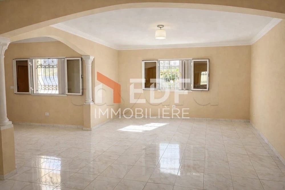 À VENDRE : DUPLEXE – Bir Zaarour, Ras Jebel