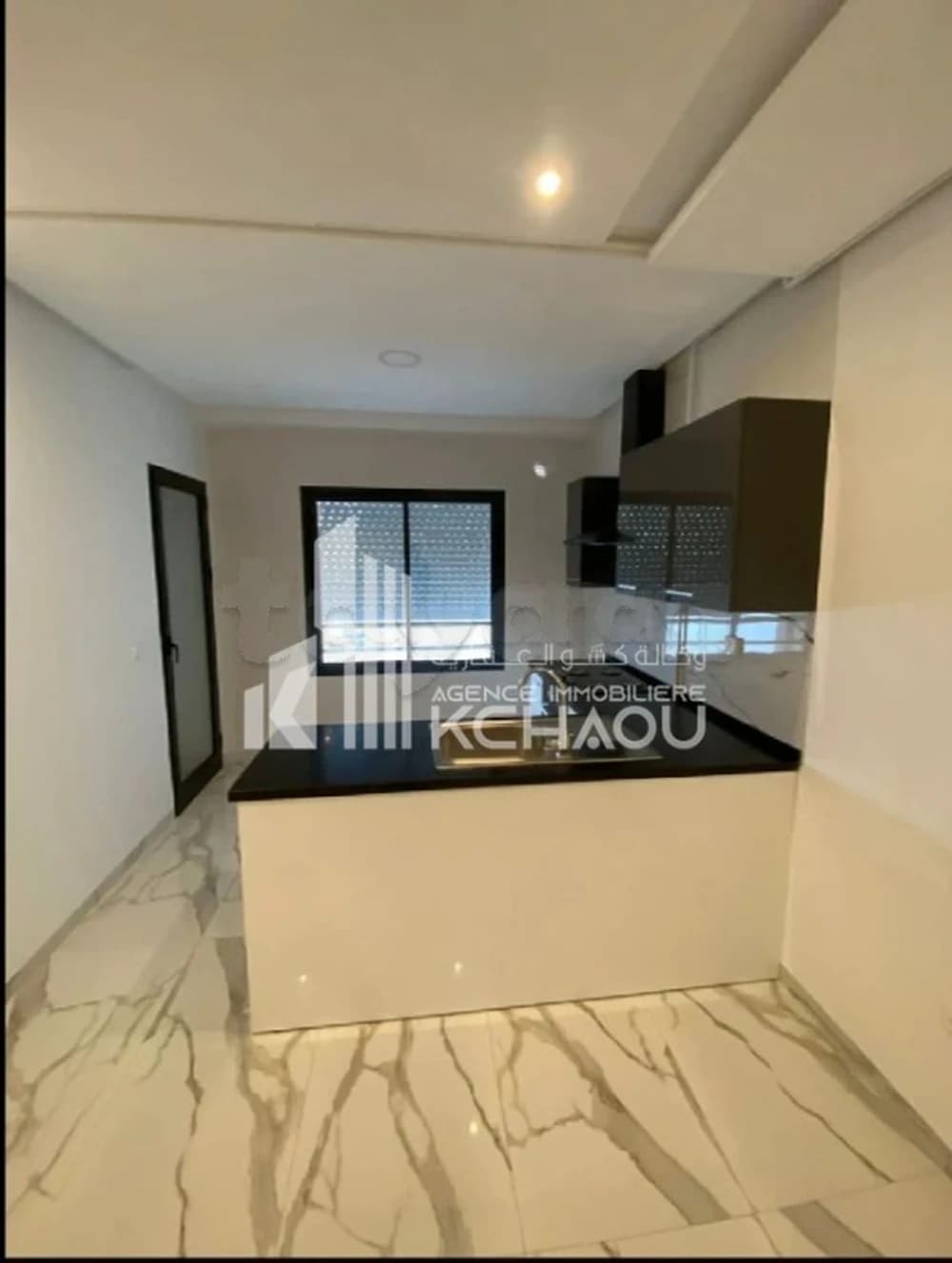a louer s+1  très haut standing a ennasr