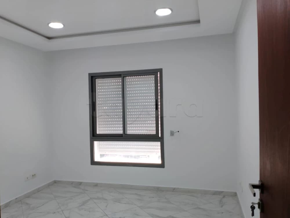 A LOUER UN BUREAU S+2 HST AU CENTRE H.LIF