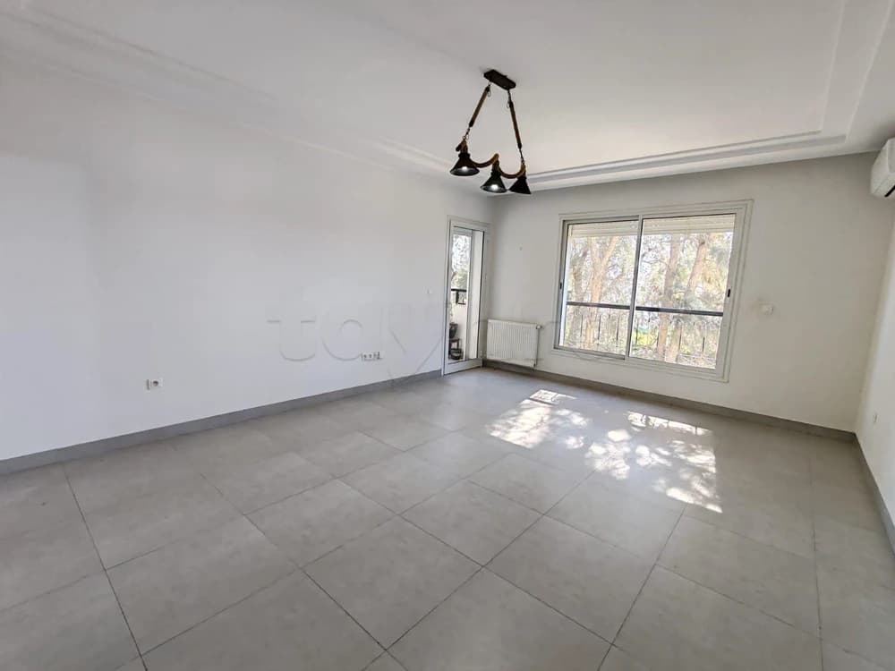  A Louer un appartement S+2 à Chotrana 1 