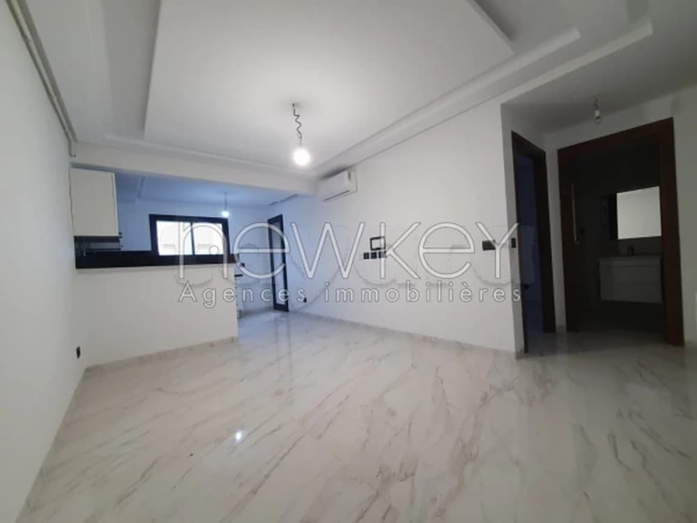 Appartement S+1 à louer à cité les palmeraies