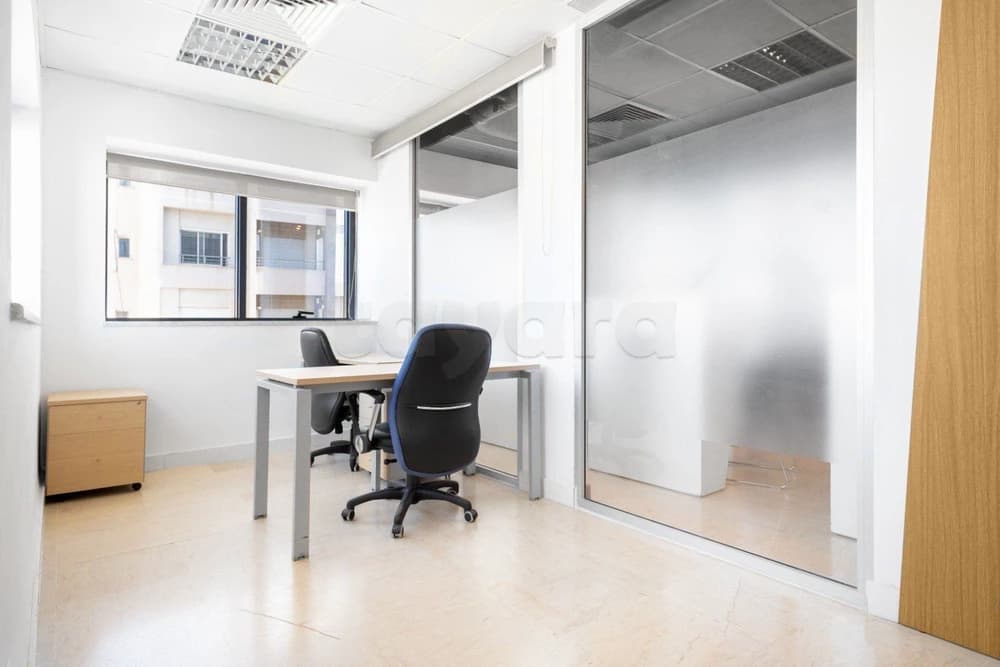 Espace de bureau privé pour 2 personnes à TUNIS, Berges du Lac 2  