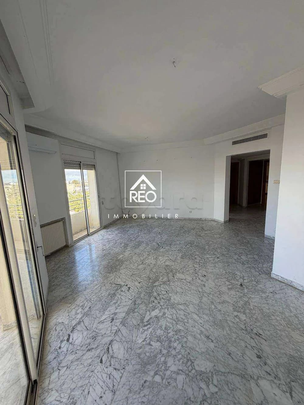 À LOUER : Un superbe appartement S+4, idéalement situé à La Marsa