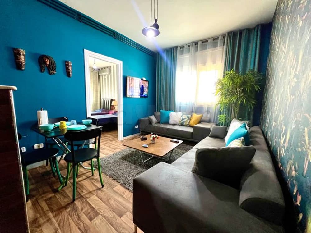 Coquet S+2 meublé avec grande terrasse – Manzah 7 Bis, côté Ennasr 2