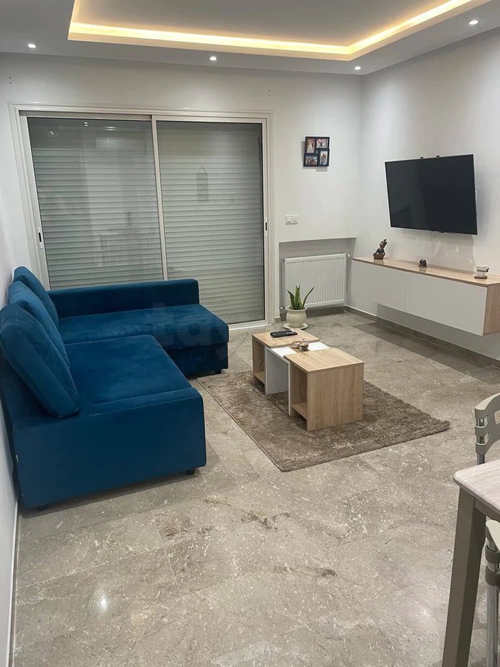 A louer appartement S1 meublé à la Soukra 