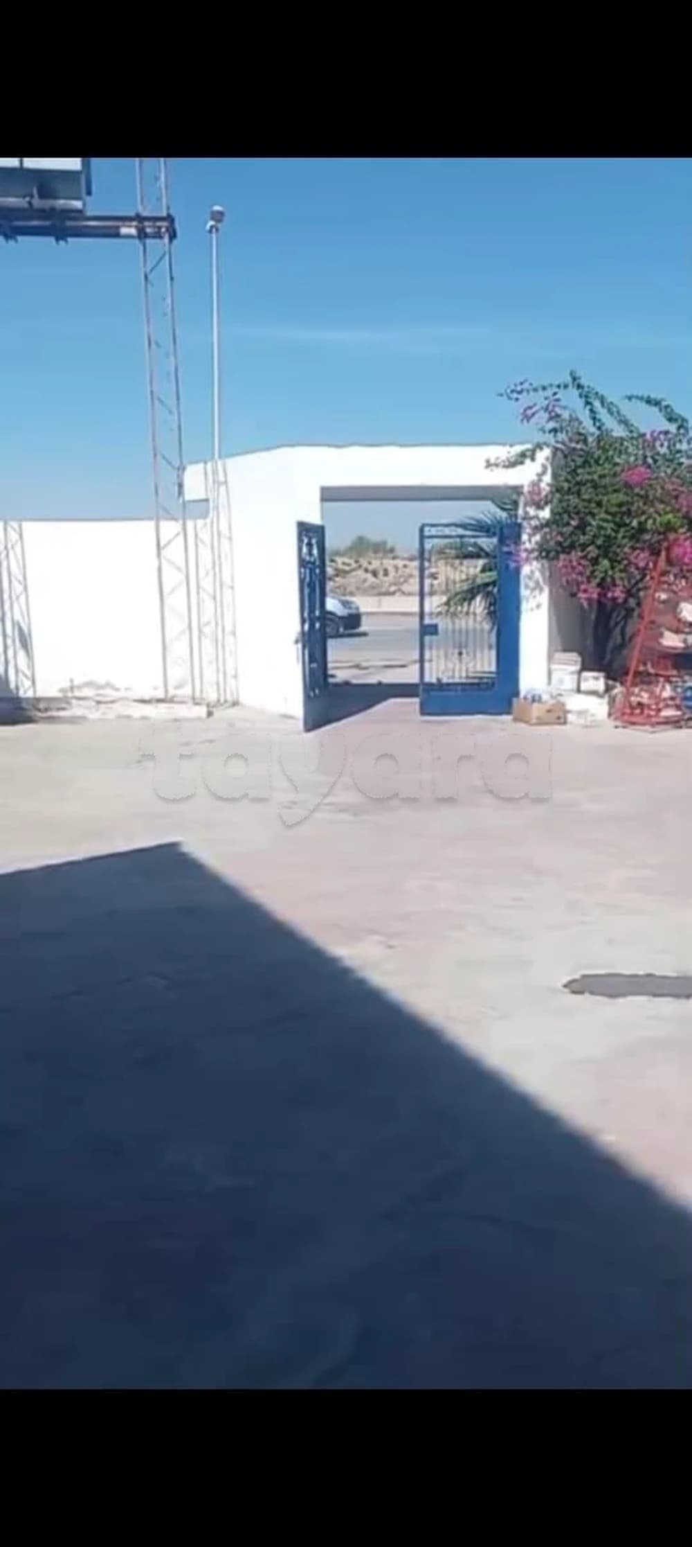 À LOUER – Local 700 m² à Mégrine