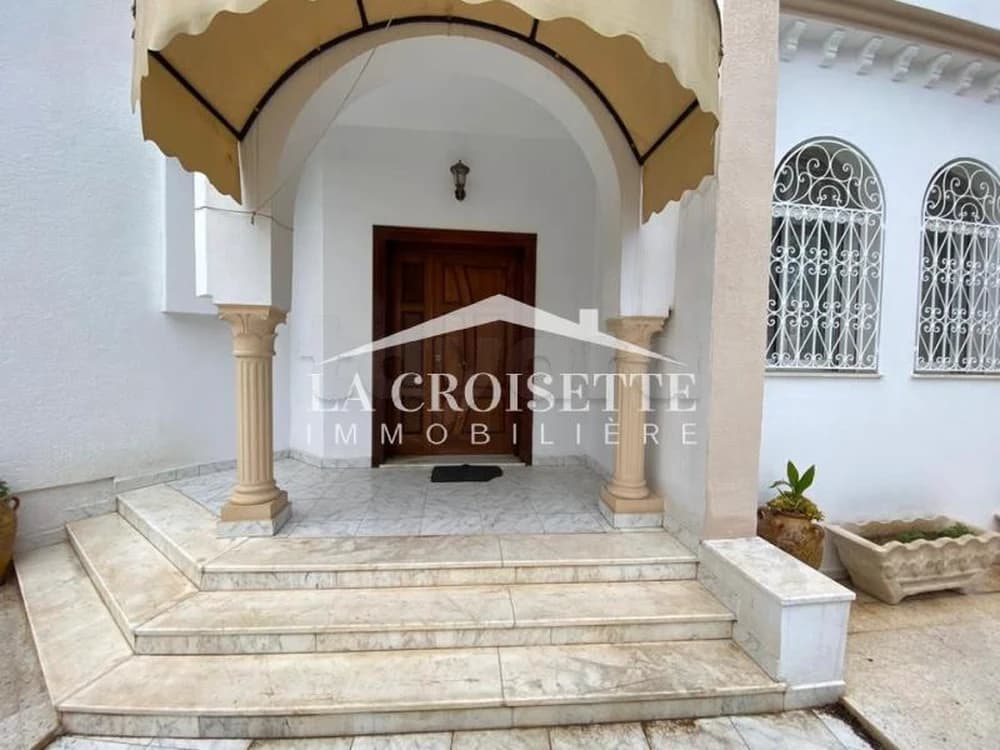 Rez-de-chaussée de villa s4 avec jardin à louer aux Jardins de Carthage MRCL0345