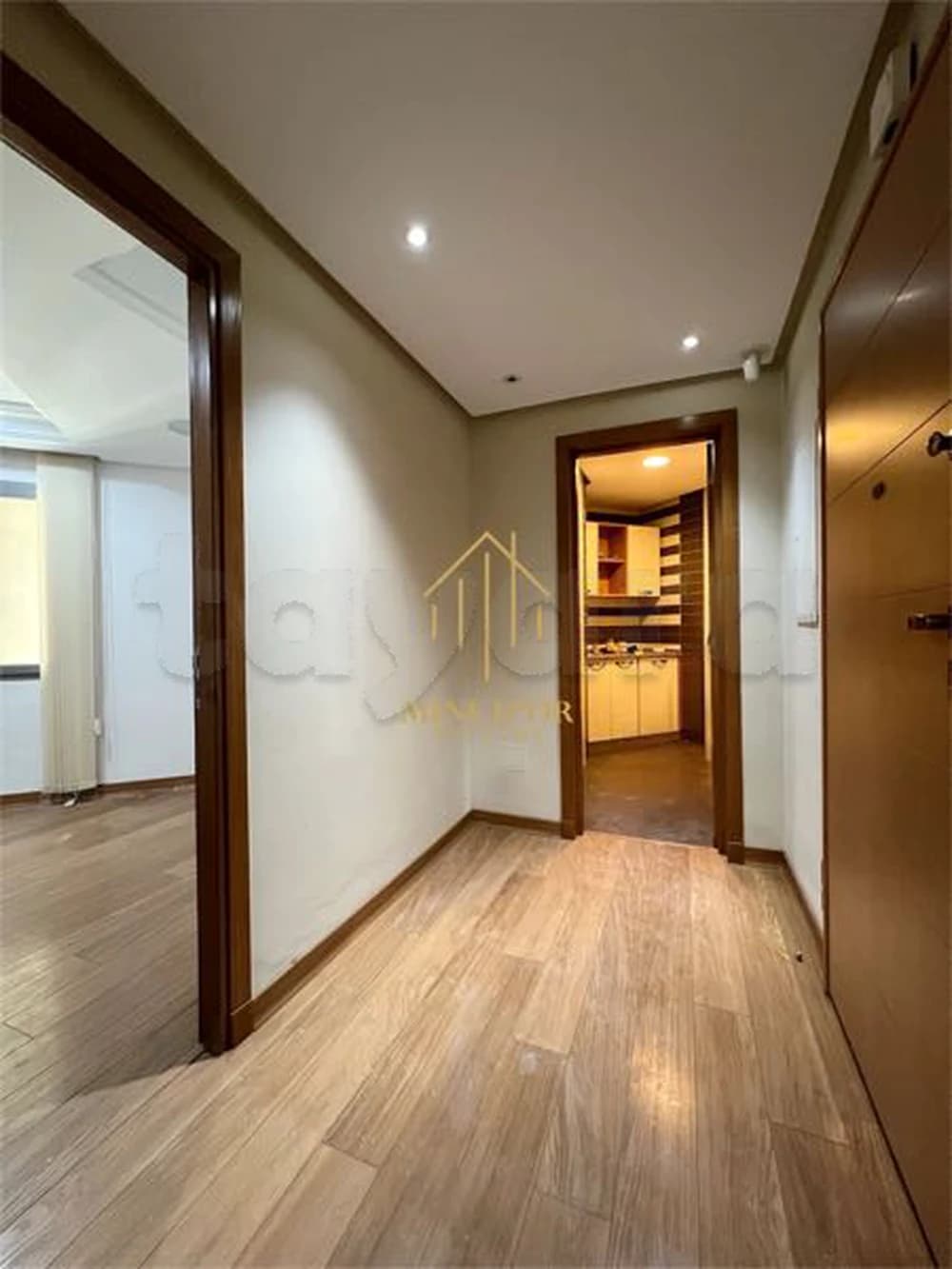 À Louer Bureau H+3 totalement rénové au centre Urbain Nord 