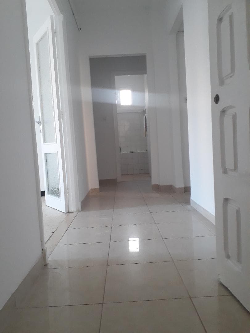 S 2 MENZAH 7 coté Tunis Grand Hotel