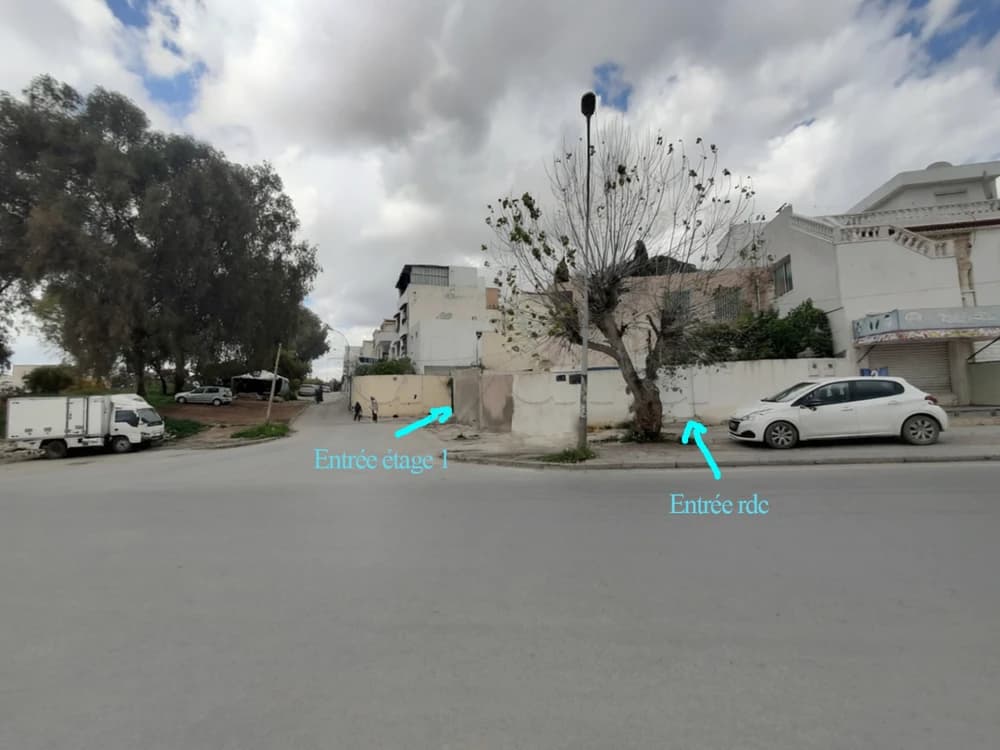 À vendre 🏡 Maison 2 étages Cité ibn khaldoun✨rue principale