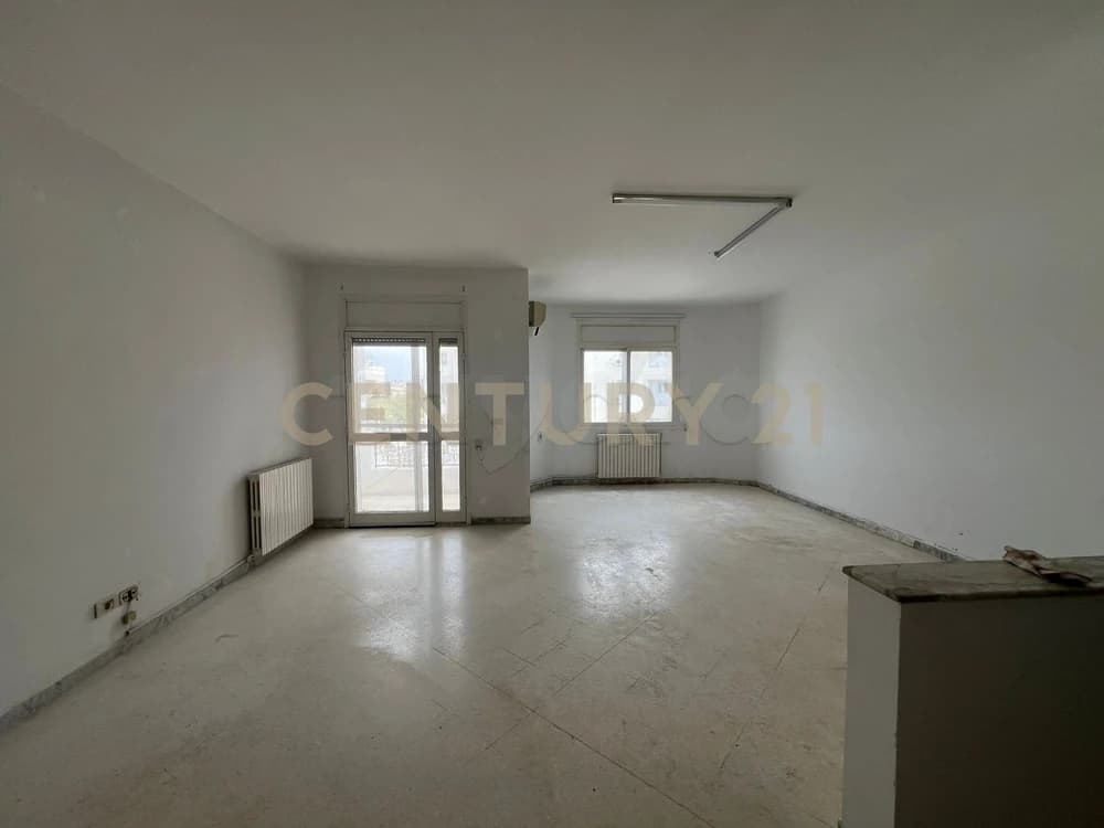 À louer un appartement en S+2 à Cité Olympique 