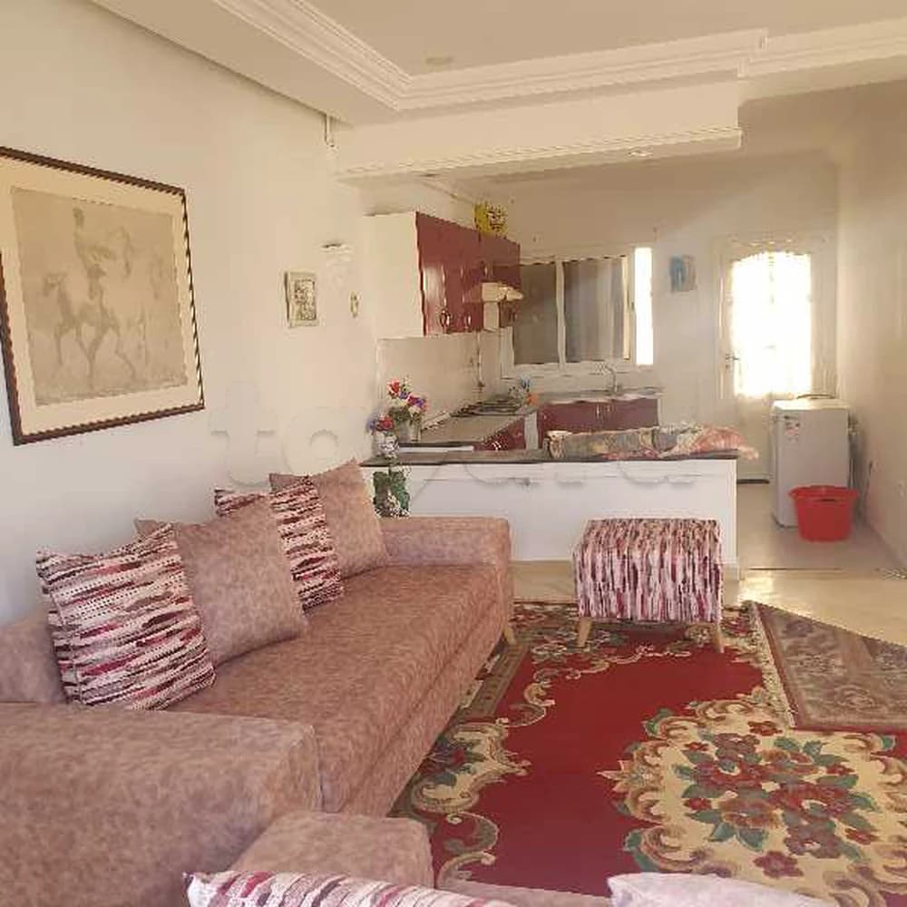 Coquet RDC meublé de villa à la mer 