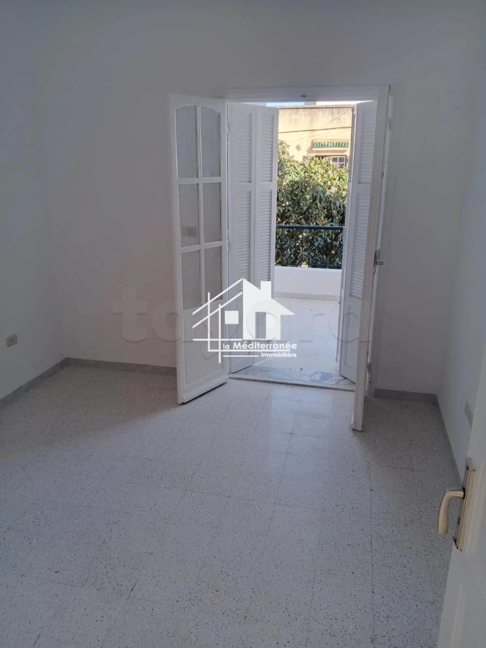 A louer étage de villa S+2 à manouba