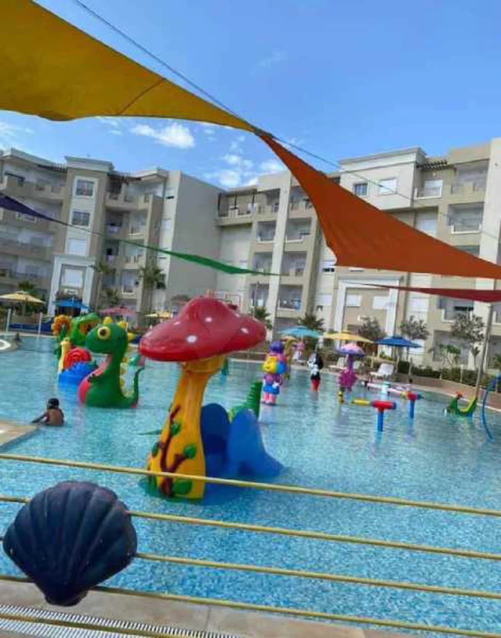 S1 À FOLLA PALM LAKE MONASTIR 