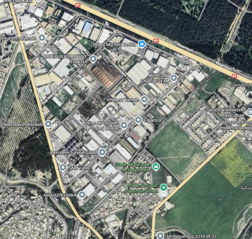 Usine de 3882 m² dans la zone industrielle 