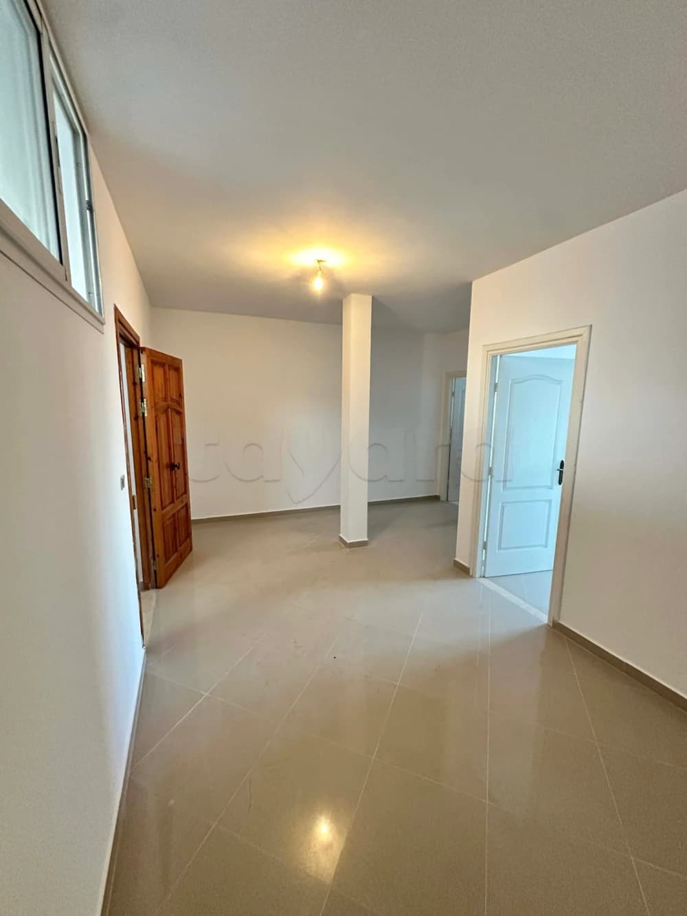 À louer à Ben Arous usage bureautique