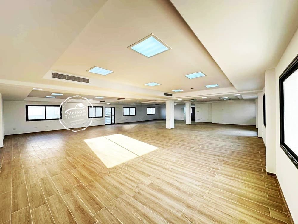 A louer Immeuble moderne deux bloc en R4 2800 m² au Lac 2