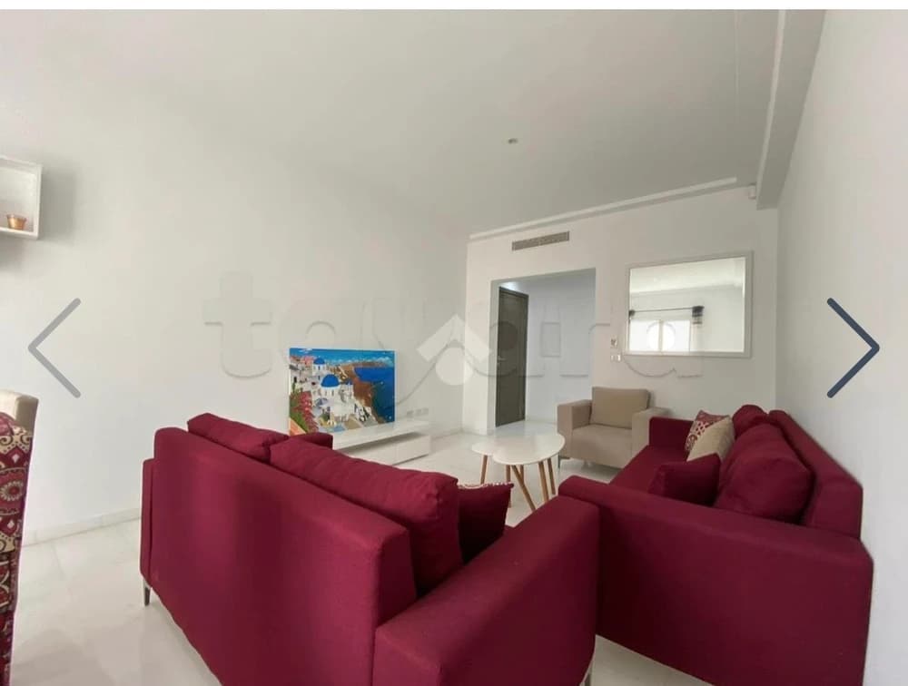 Un appartement S+2 situé au 1er étage d’une résidence sécurisée avec ascenseur à Gammarth Forêt