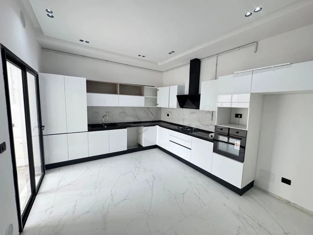 🏡 À louer – S+2 jamais habité avec parking sous-sol