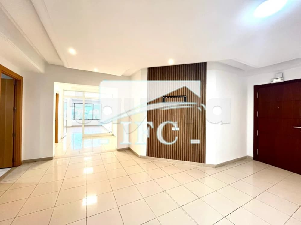 Bureau en 3 espaces-130m²-Montplaisir-IFCM238